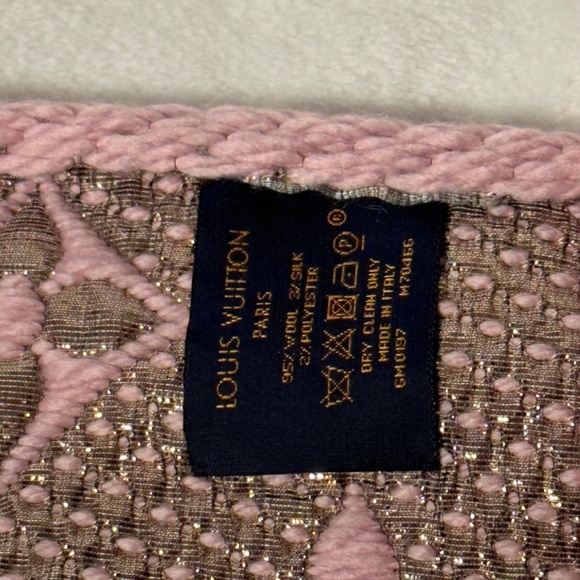 LOUIS VUITTON Wool Silk Logomania Shine Scarf pink - Picture 4 of 4